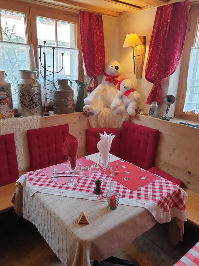 Auberge De L'Ours Vers L'Eglise Zewnętrze zdjęcie